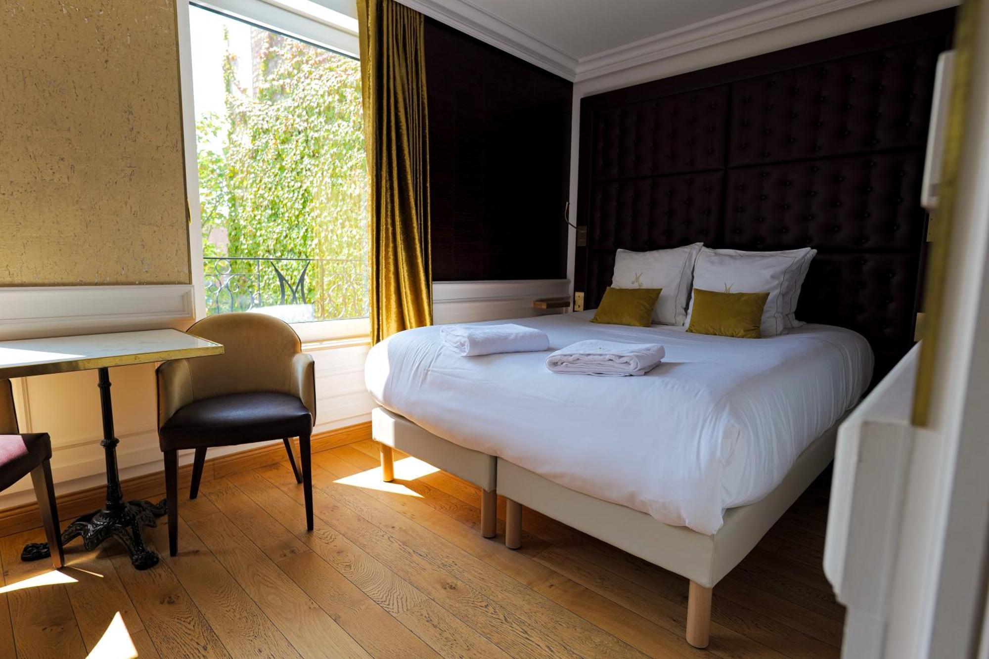 Hotel Merveilleux Cote Mer Dunkirk Exterior photo