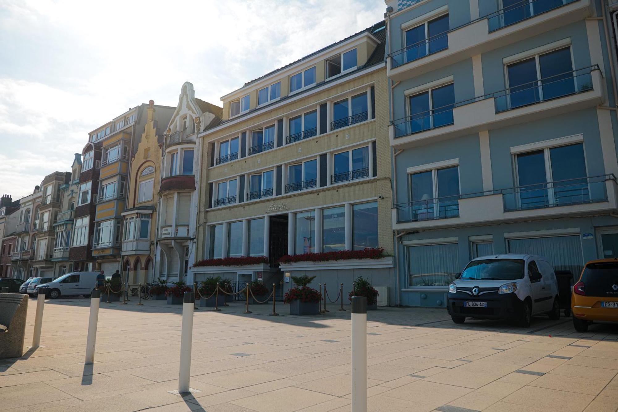 Hotel Merveilleux Cote Mer Dunkirk Exterior photo